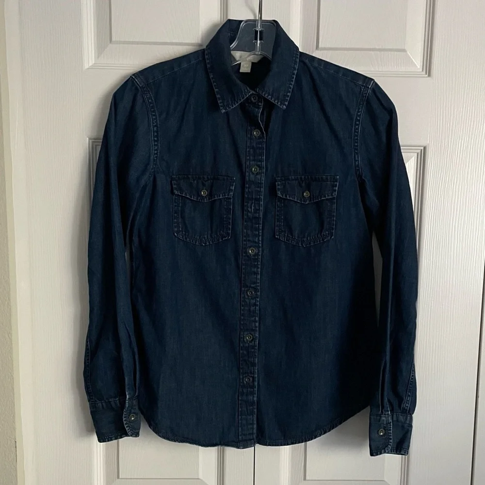 Banana Republic Dark Blue Denim Button-Up Shirt - Picture 2 of 7
